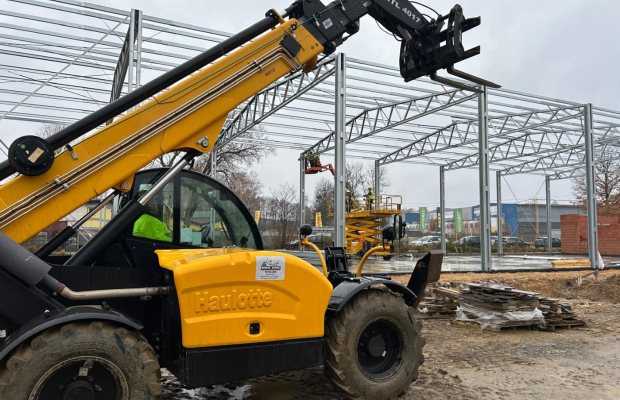 Wynajem wózków widłowych i ładowarek teleskopowych Manitou np MRT 2150 - Zdjęcie 5