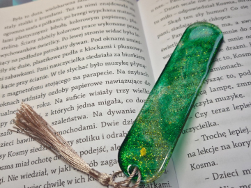 Zdjęcie: Breloczki i i zakładki do książek