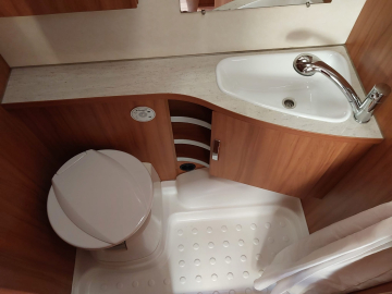 Zdjęcie: Przyczepa kempingowa WEINSBERG W51