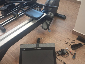 Zdjęcie: Mobilne Pogotowie Techniczne: Serwis Rowerów, E-Mobility, Sprzętu Fitness i Medycznego - Albert i Magda,Konstancin / cał